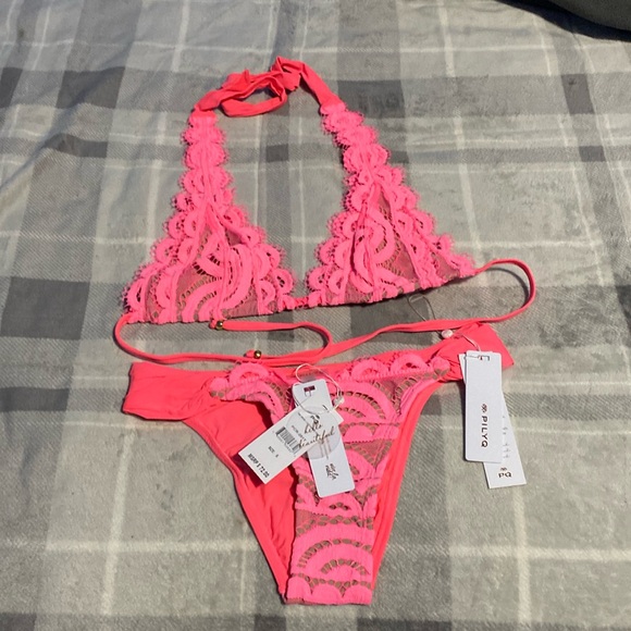 PilyQ PQ Swim Pink Crush lace bikini set M top S bottoms NWT - Picture 3 of 4